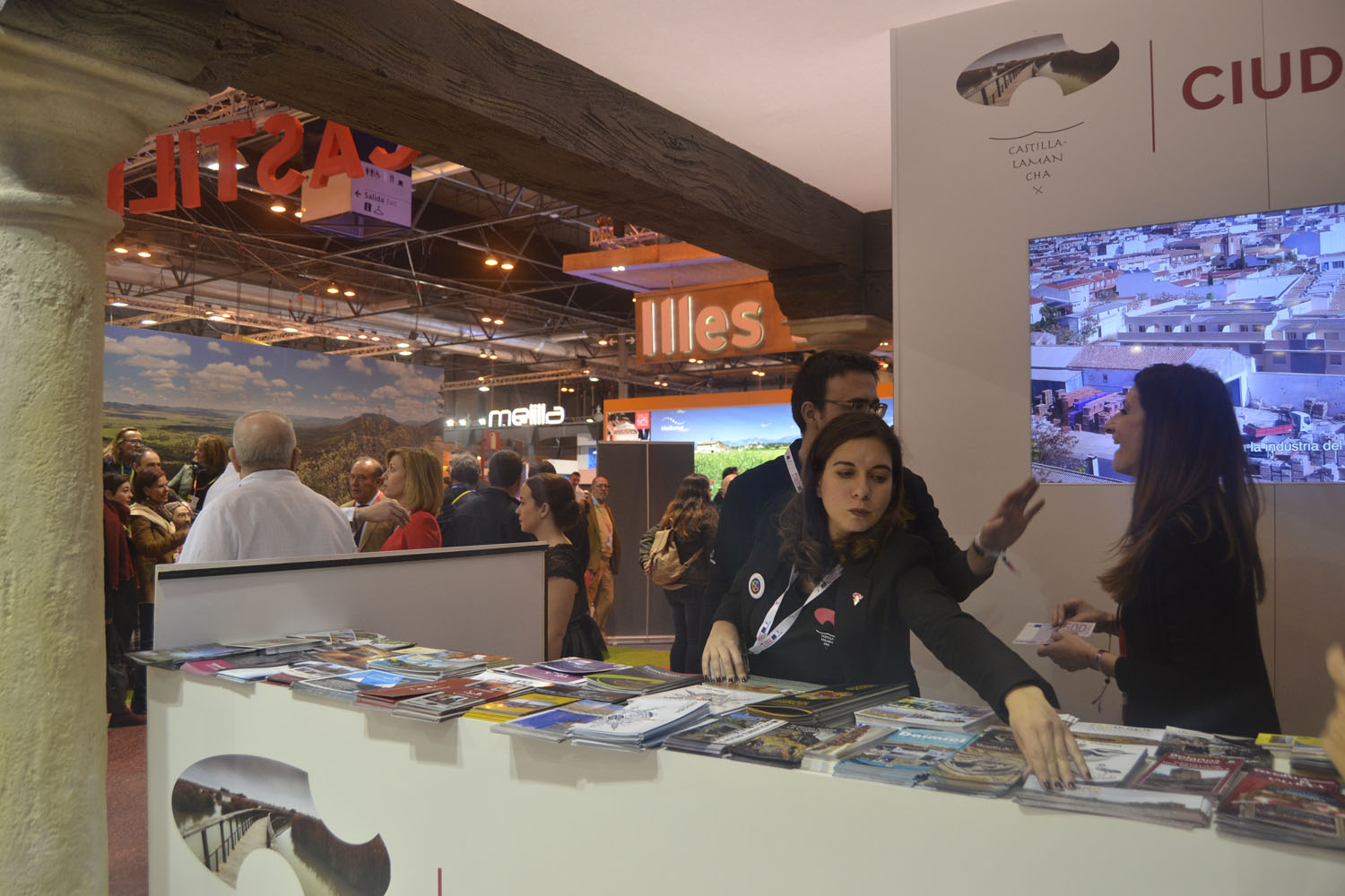 Más de 100.000 visitantes únicos han pasado por el stand de Castilla-La Mancha en FITUR hasta el sábado