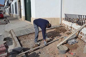 El Ayuntamiento dota de mayor accesibilidad al barrio de San Juan