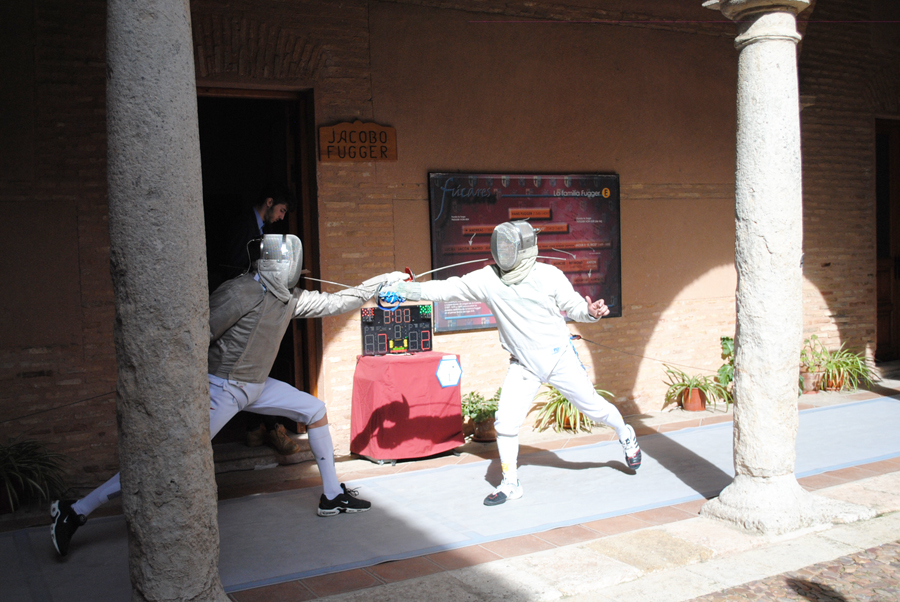 Espectacular y bello torneo de esgrima en Almagro