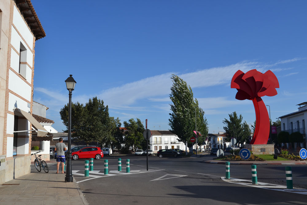 Tráfico cambia el sentido de un tramo de la calle Ejido de Calatrava, paralela a la ronda