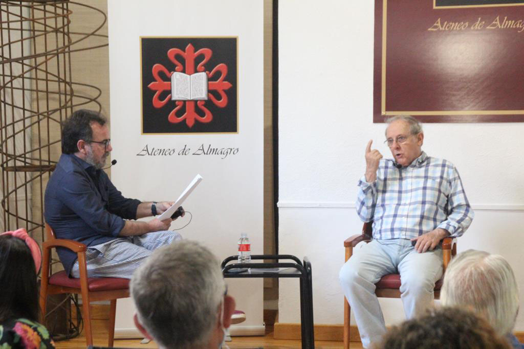 Emilio Gutiérrez Caba, con lleno absoluto, abre el ciclo