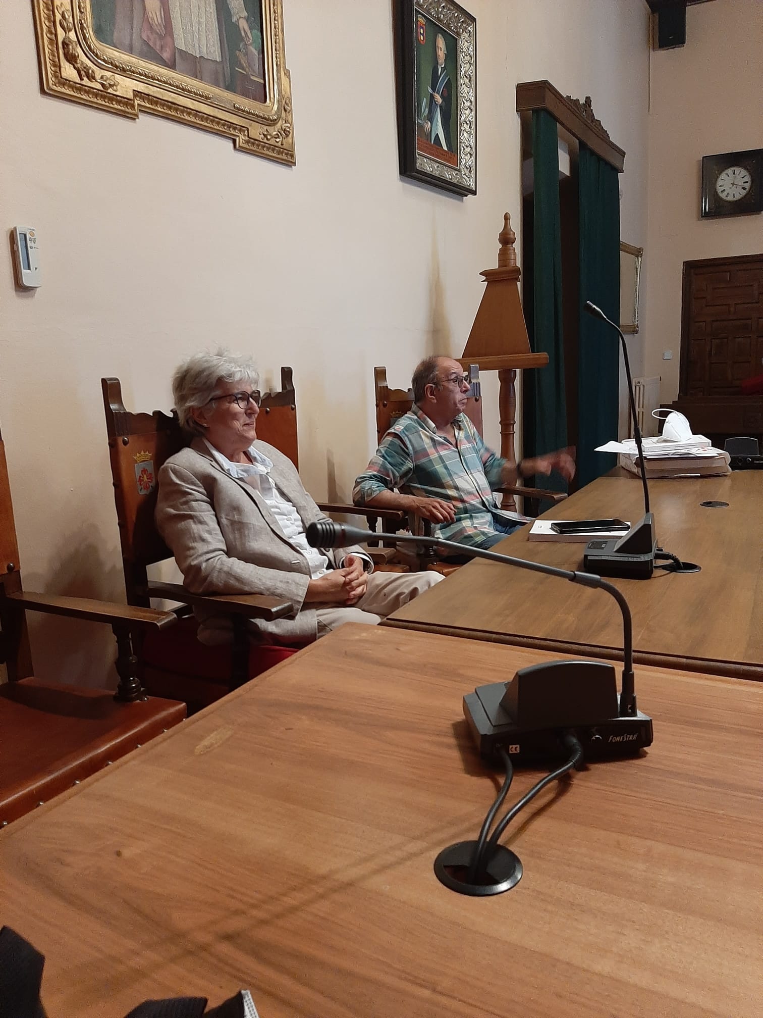 El Ayuntamiento se reúne con los portavoces de la Plataforma en Defensa del Patrimonio Histórico de Almagro