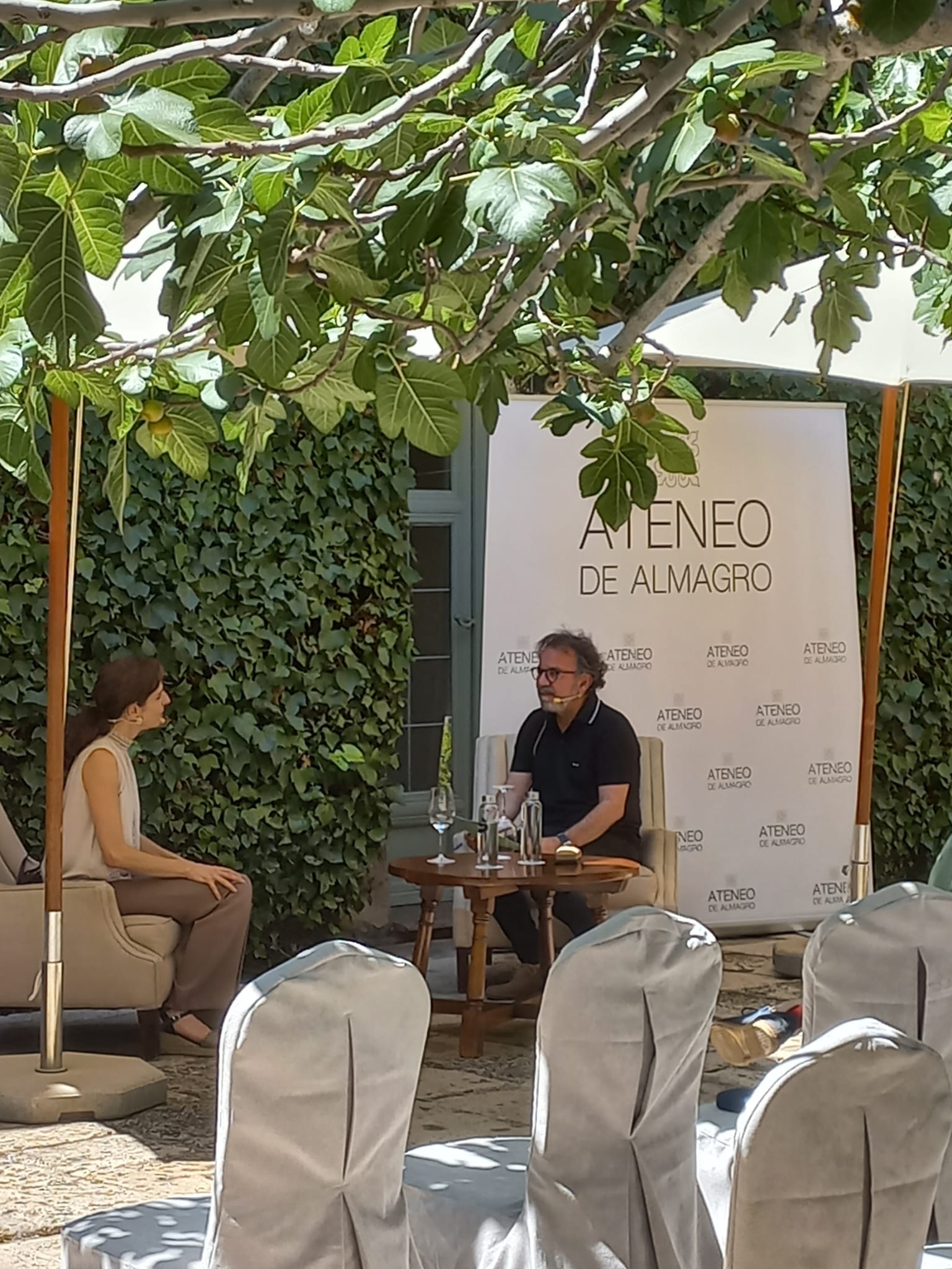 Beatriz Argüello inauguró la actividad “Versos libres a plena luz”