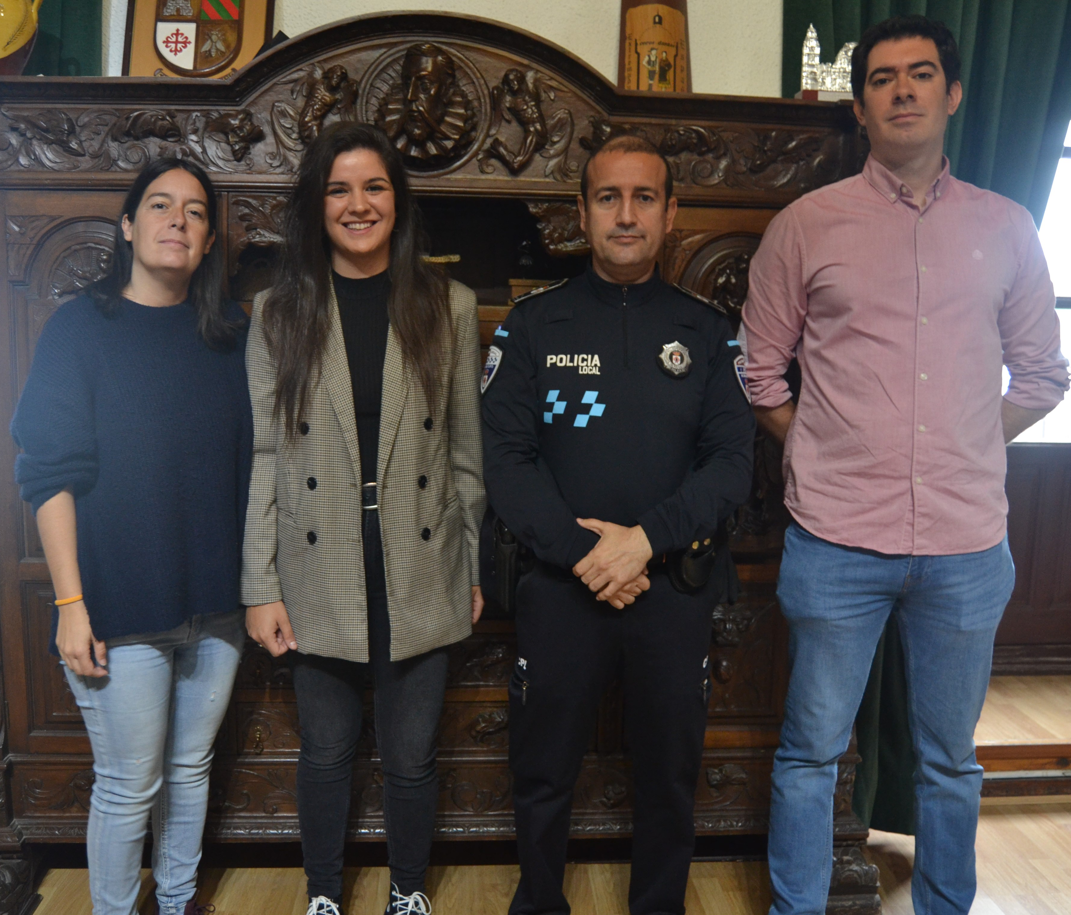 Dos nuevos agentes se incorporan a la Policía Local
