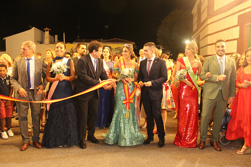 El pregonero Jes�s Barraj�n realiz� un paseo por la Feria de su ni�ez, ‘una feria multicolor’ que transformaba la ciudad