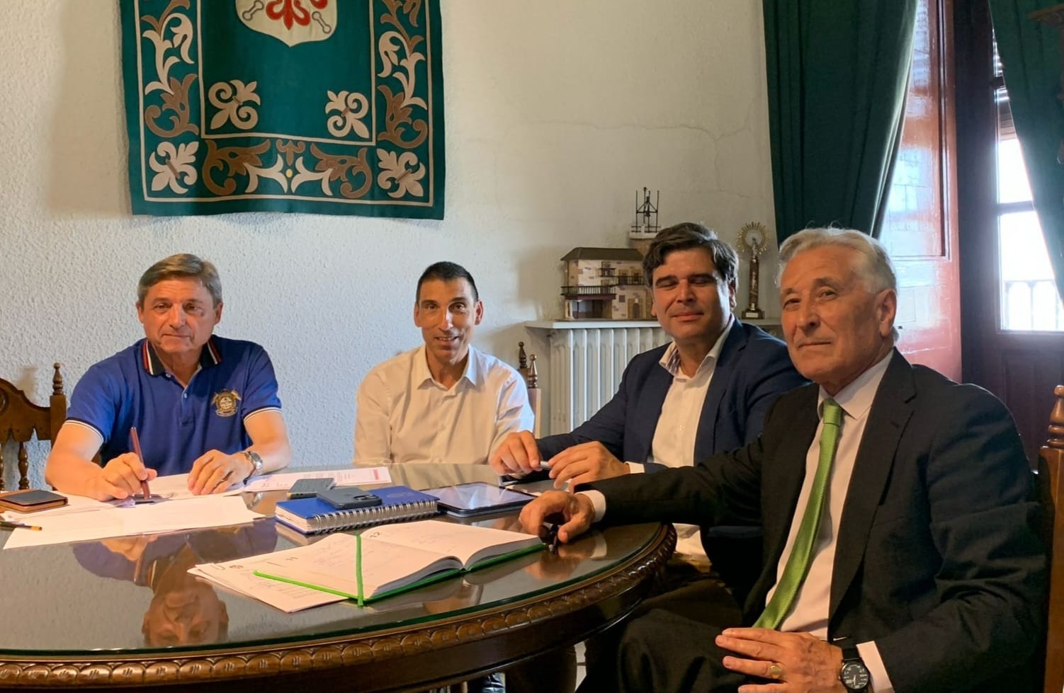 El Ayuntamiento de Almagro presenta al gerente del Consorcio RSU sus reivindicaciones en materia de gestión de residuos